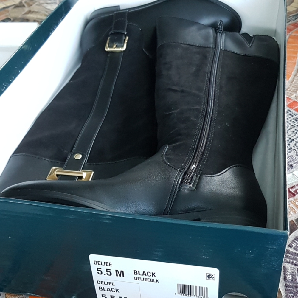 Karen Scott Riding Boots sz 5.5M